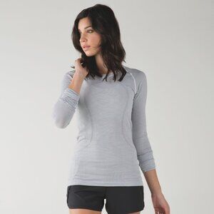 Lululemon Women's Run: Swiftly Tech Long Sleeve Crew - Black/White Stripe